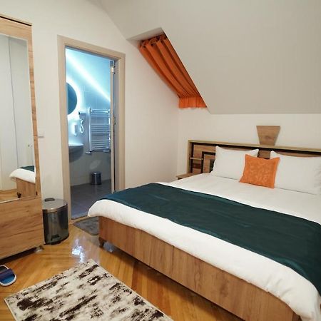 Madigan'S Hotel Kosovo Polje 外观 照片