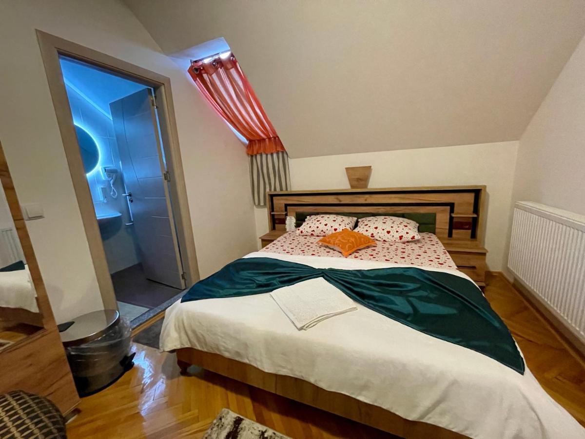 Madigan'S Hotel Kosovo Polje 外观 照片