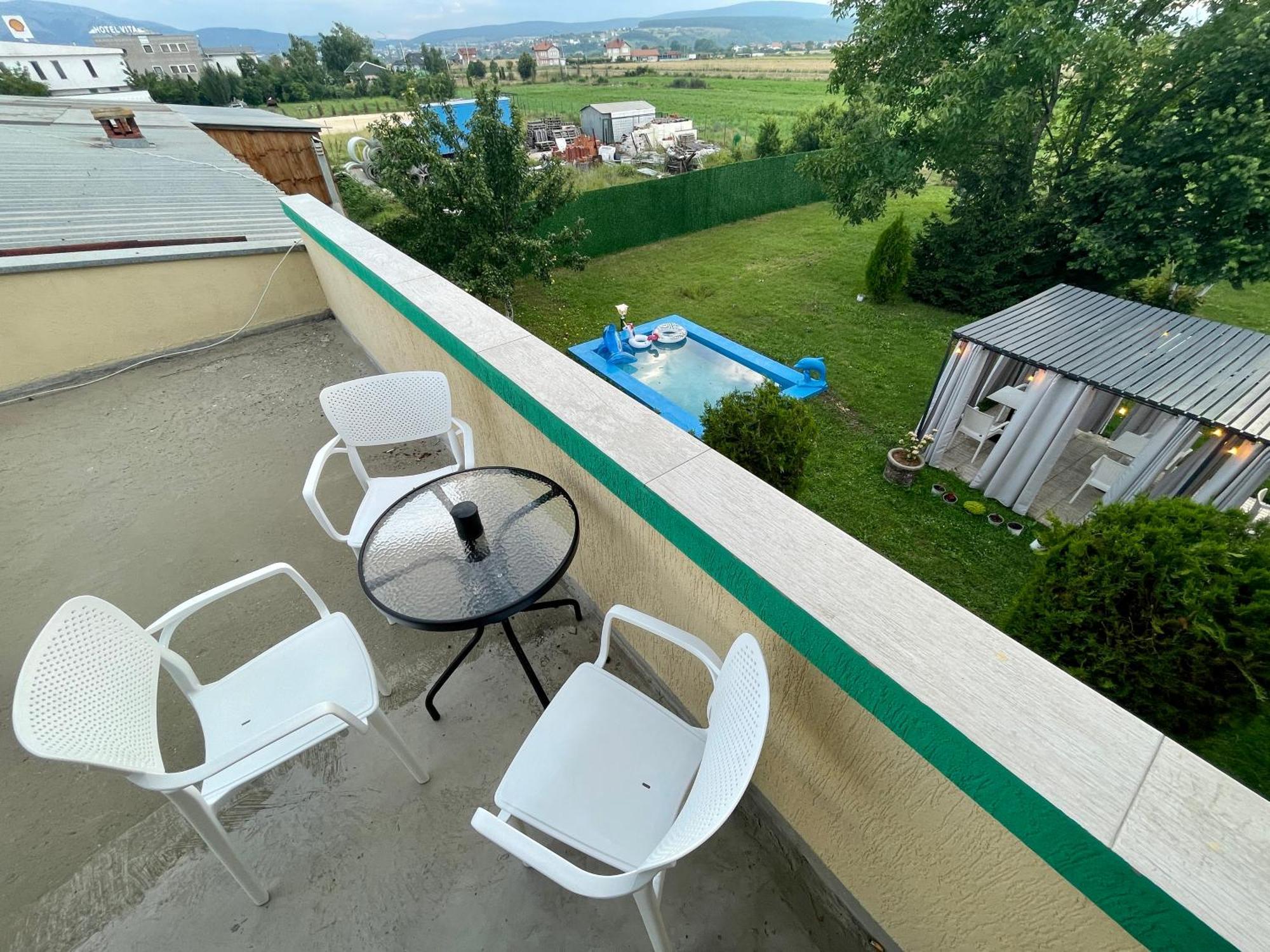 Madigan'S Hotel Kosovo Polje 外观 照片
